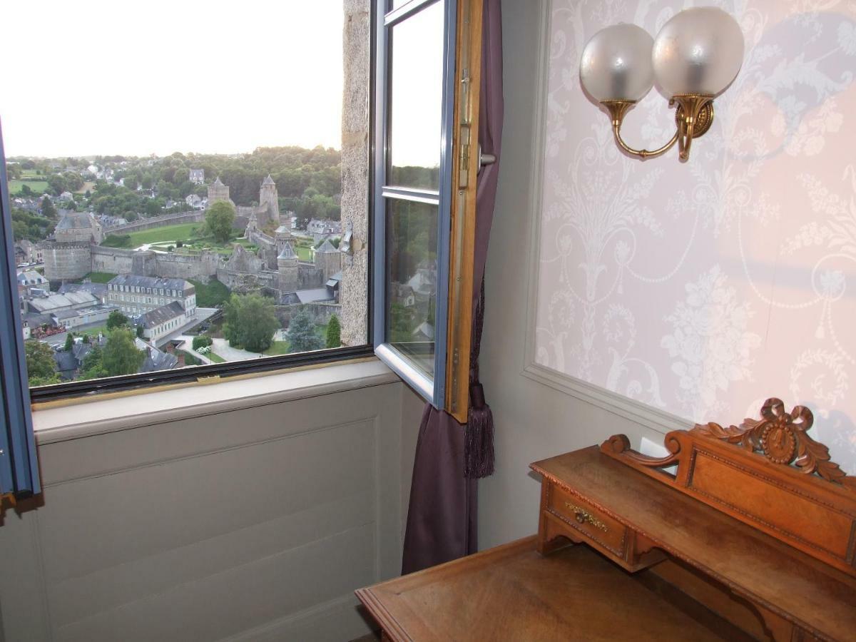 Hotel Particulier Le Mercier De Montigny -Une Nuit Sur Les Remparts- Fougères Buitenkant foto